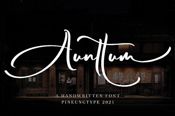 Aunttum: The Elegant Script Font for Modern Designers